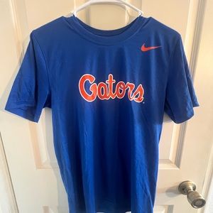 Nike Dri-Fit Gators T-shirt, men’s Small. Like new condition